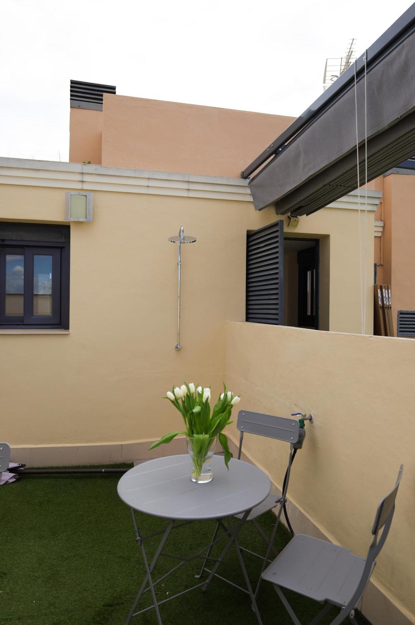 Guzman El Bueno Suites Sevilha Exterior foto